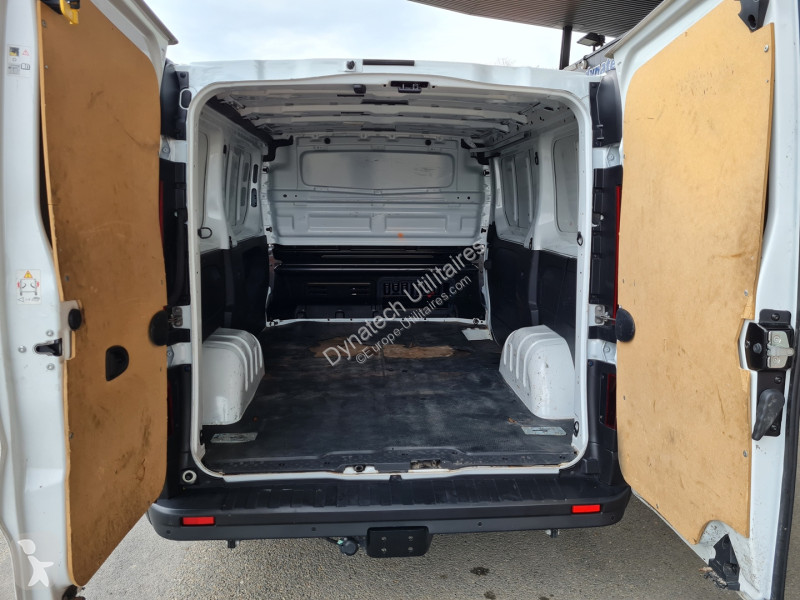 Furgoneta Renault TRAFIC III FG L1H1 1000 2.0...