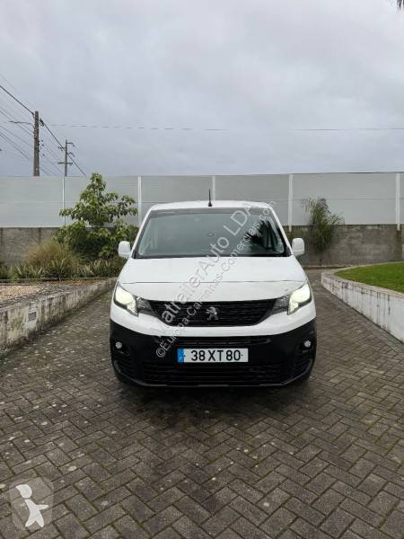 Furgoneta Peugeot 1,6L HDI 75 CV
