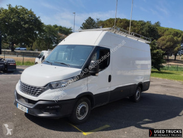 Fourgon Iveco