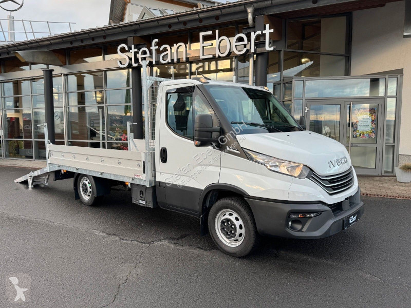 Furgoneta Iveco 35S16 HA8...