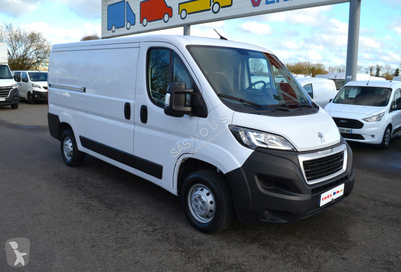 Véhicule utilitaire Peugeot PEUGEOT BOXER FG...