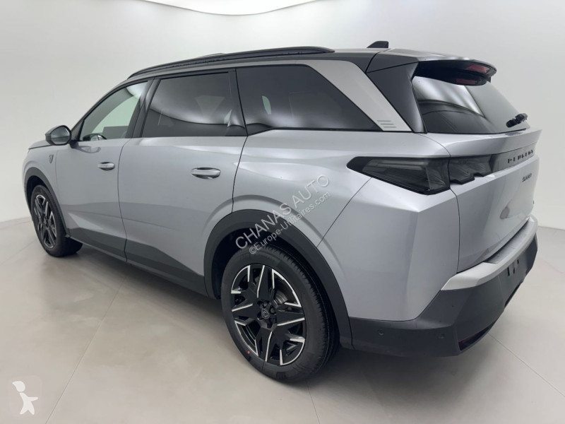 عربة نفعية Peugeot 1.2 Hybrid 145 GT e-DCS6...