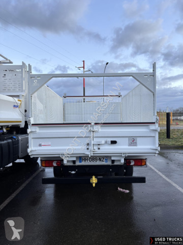 Utilitaire benne Renault