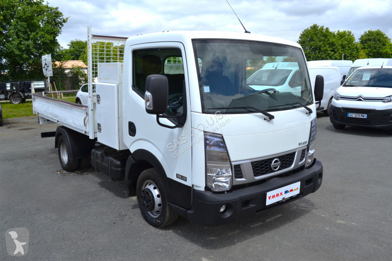 Véhicule utilitaire Nissan NISSAN NT400 CABSTAR...