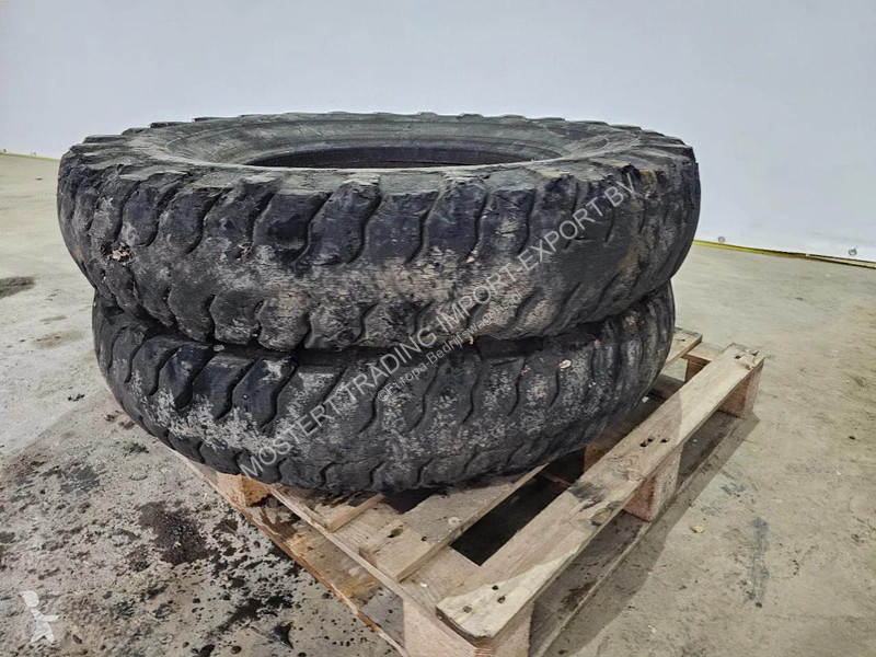 Samochód dostawczy Goodyear 11.00-24 Goodyear...