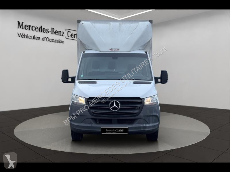 عربة نفعية Mercedes