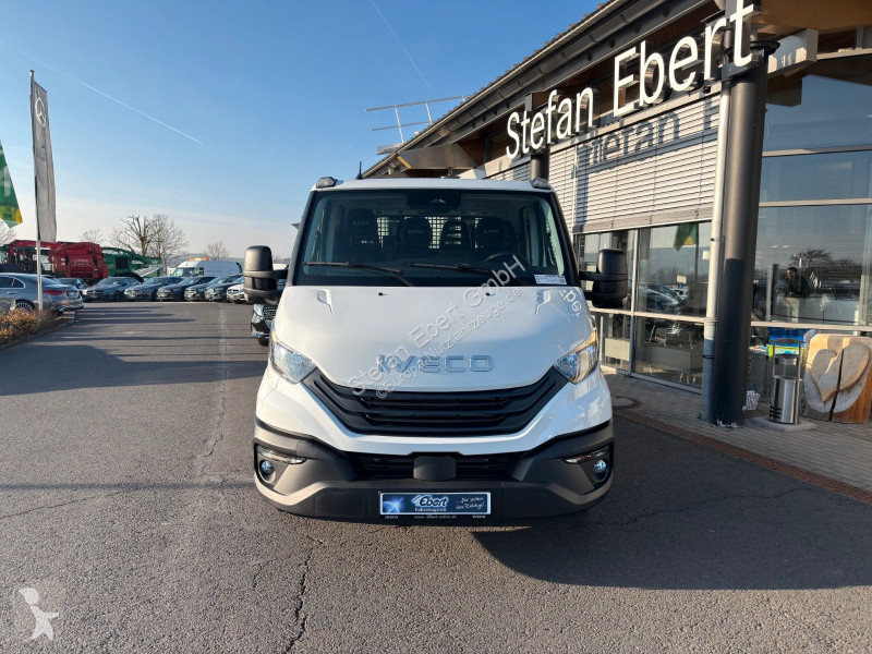 عربة نفعية Iveco 35S16 A8...