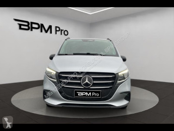 Furgon dostawczy Mercedes