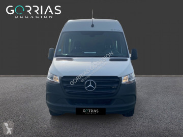 Fourgon Mercedes