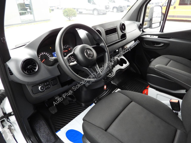 عربة نفعية Mercedes 23RANSIT