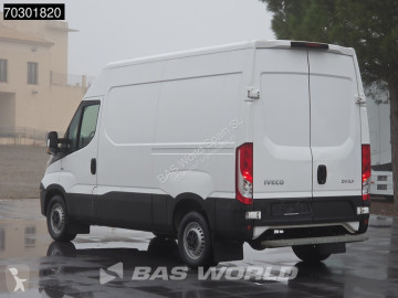 Caja cerrada Iveco
