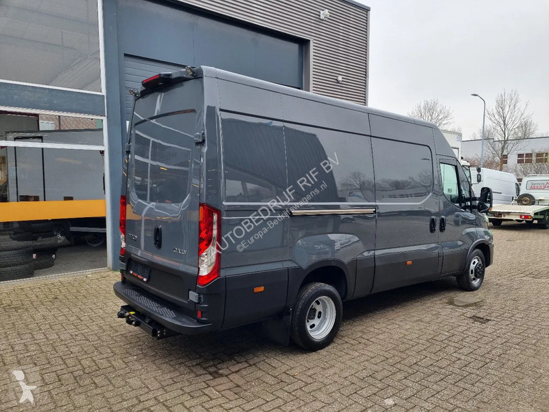 Furgoneta Iveco 35C18 3.0D L2H2 HI-MATIC EURO 6