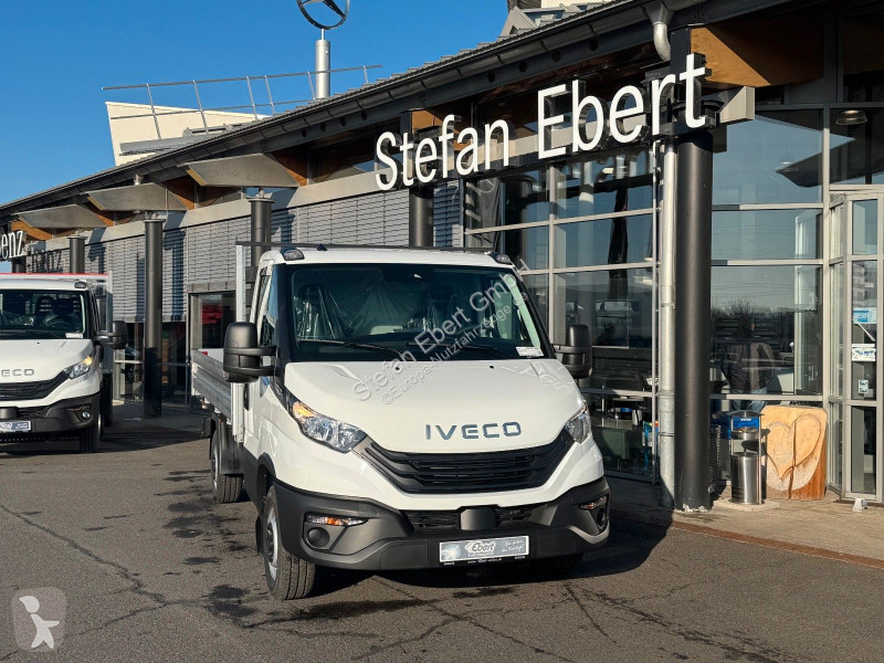 Iveco 35S14...