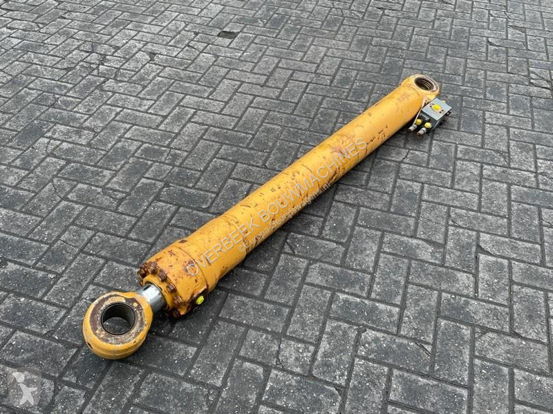 Véhicule utilitaire Liebherr...