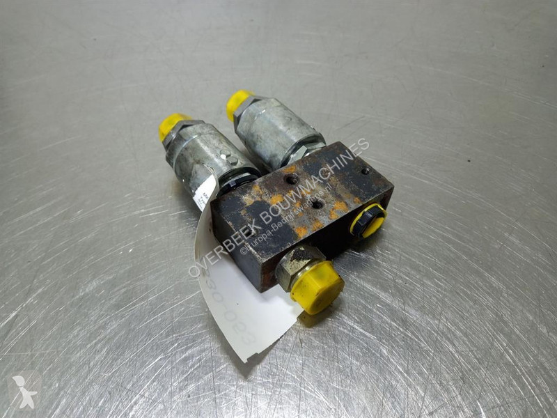 Furgoneta Ahlmann AZ6-4126621C-Rotary...