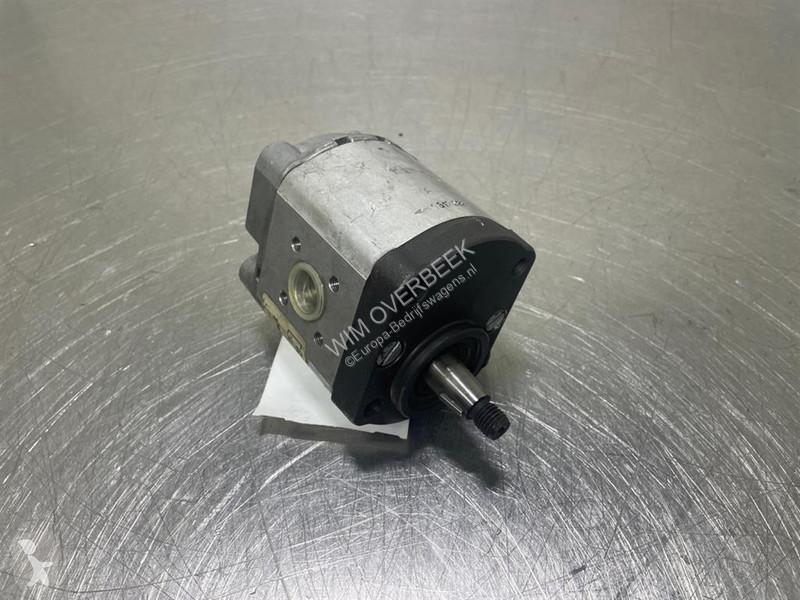 1000028013-Rexroth 1517222359-Gearpump Transporter