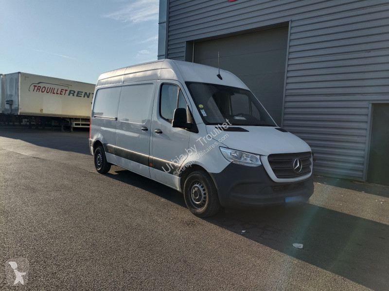 عربة نفعية Mercedes SPRINTER FOURGON