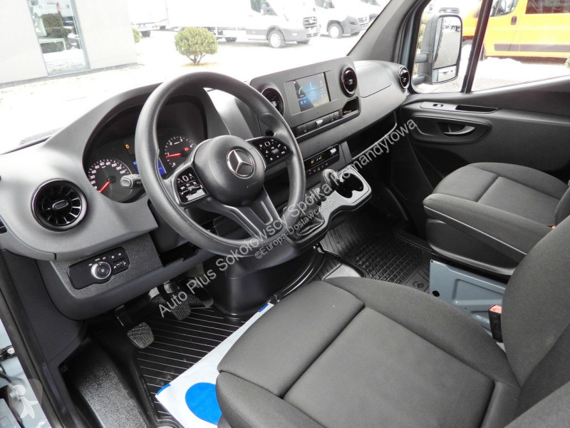 عربة نفعية Mercedes 23ASTER