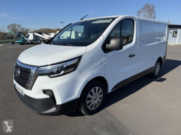 Fourgon Nissan