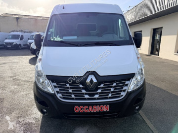 Furgon długi Renault