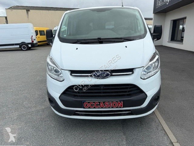 Véhicule utilitaire Ford TRANSIT CUSTOM KOMBI...