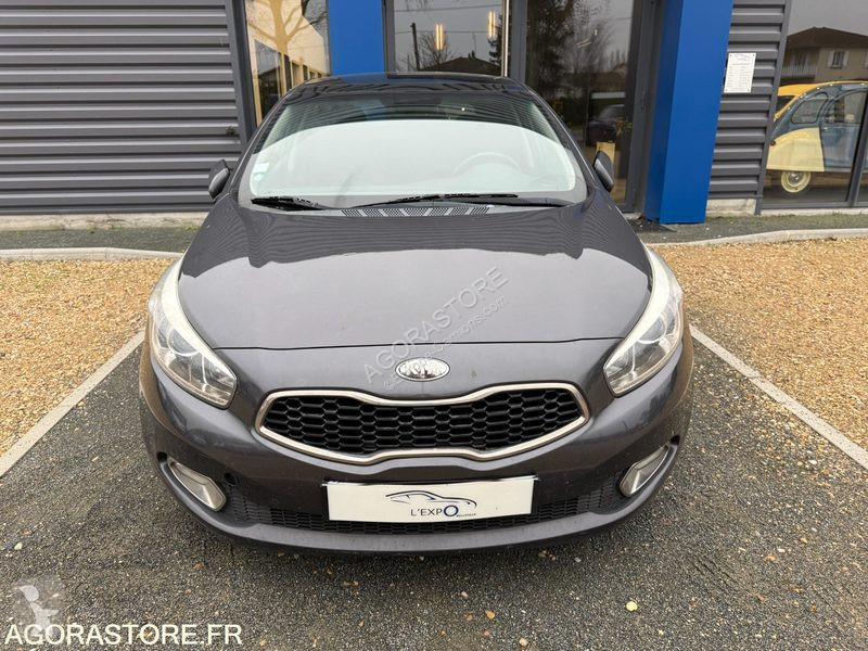 Furgoneta KIA CEE-D