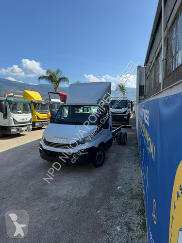 عربة نفعية Iveco Iveco 35c15