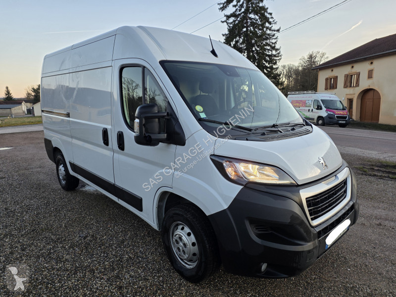 عربة نفعية Peugeot BOXER FG 330 L2H2 2.2...