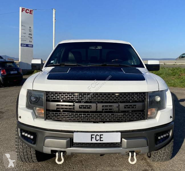 Véhicule utilitaire Ford