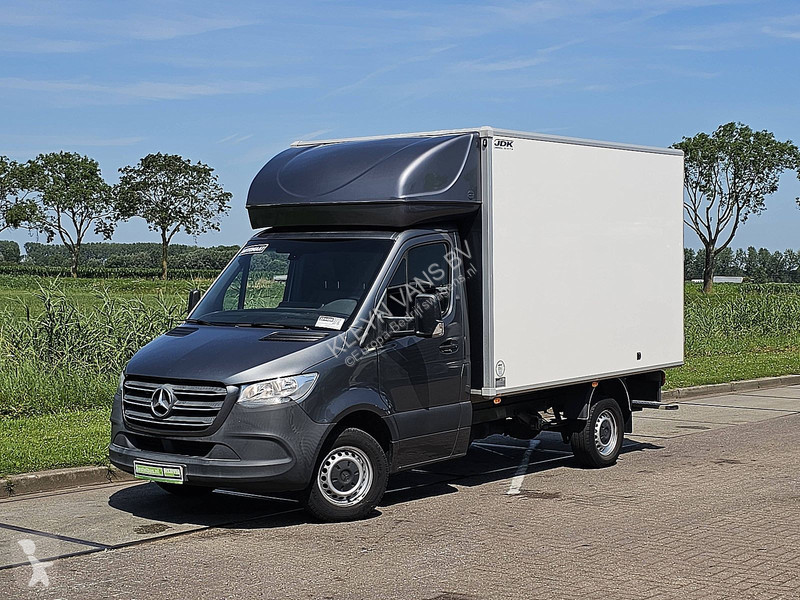 عربة نفعية Mercedes 319 3.0LTR V6 Automaat!