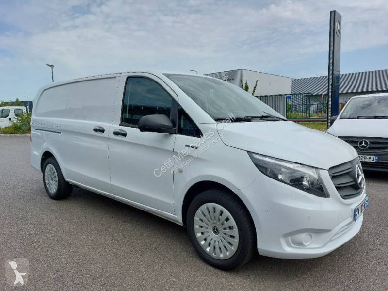 Furgoneta Mercedes