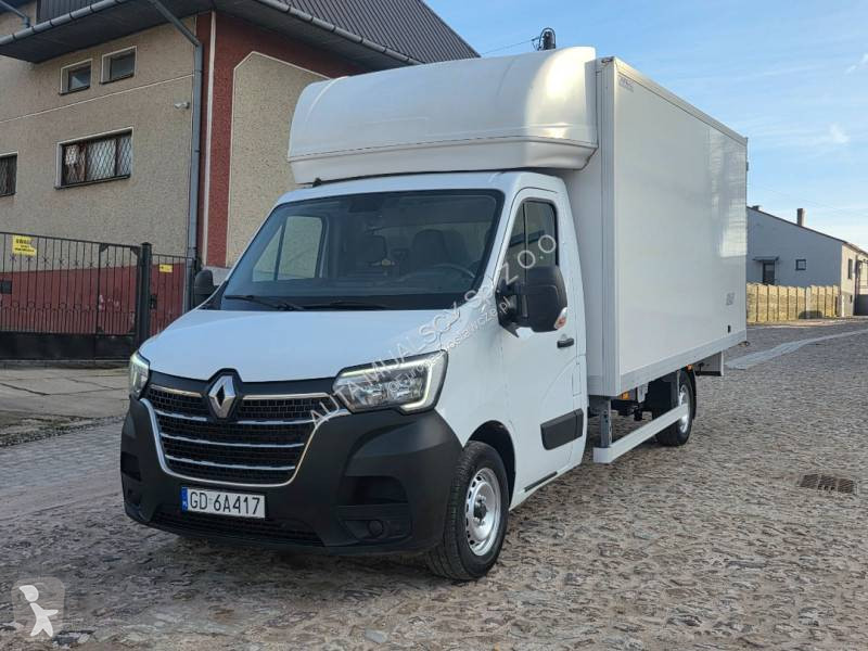 Samochód dostawczy Renault