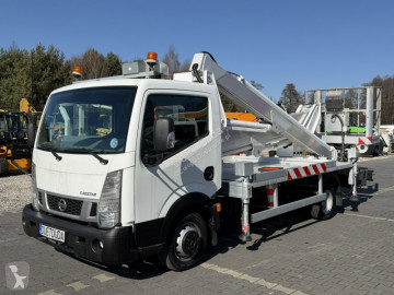 Лекотоварен автомобил Nissan Cabstar