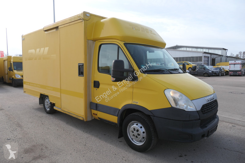 Véhicule utilitaire Iveco Daily 35 S11 C30C...