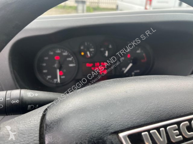 Veicolo commerciale Iveco DAILY