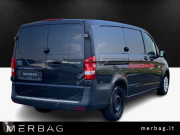 Vehículo comercial Mercedes
