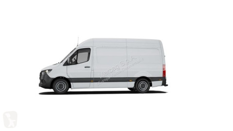 Caja cerrada Mercedes nueva