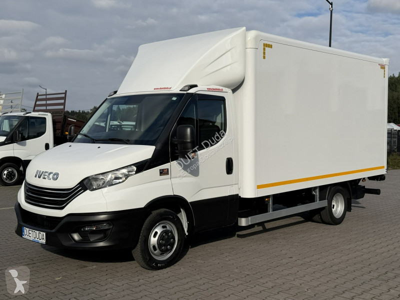 Furgoneta Iveco 35C16 V