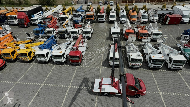 Mercedes  van