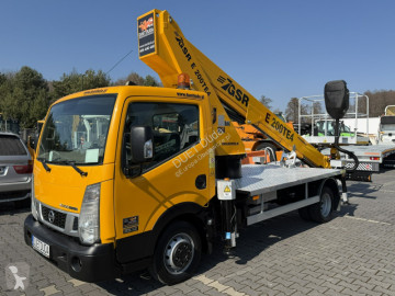 Лекотоварен автомобил Nissan Cabstar