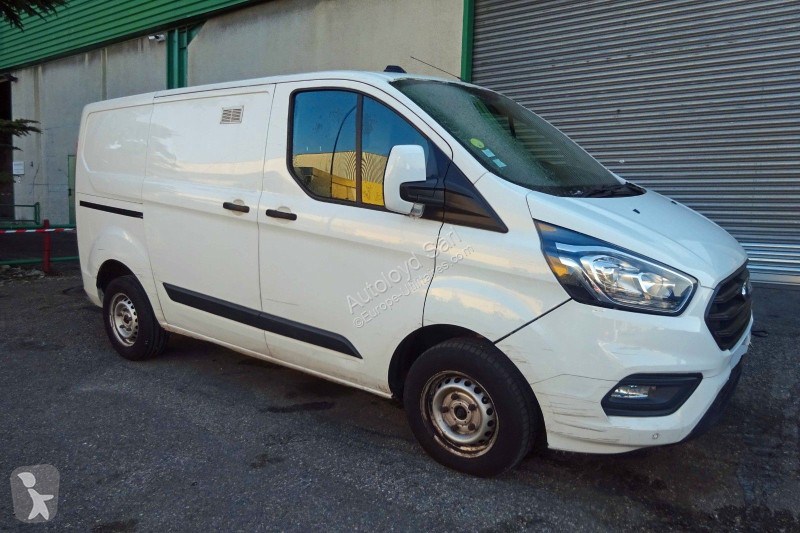 Véhicule utilitaire Ford TRANSIT custom Hybrid...