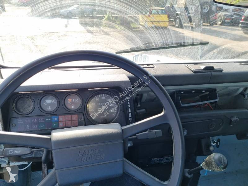 Voiture 4X4 / SUV Land Rover Defender 90 HTS occasion - n°11179304