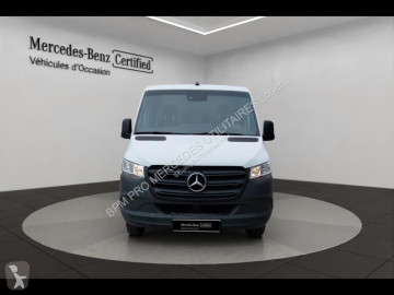 Utilitaire benne Mercedes