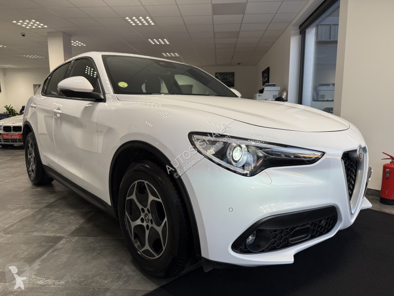Samochód dostawczy Alfa-Roméo STELVIO / A...