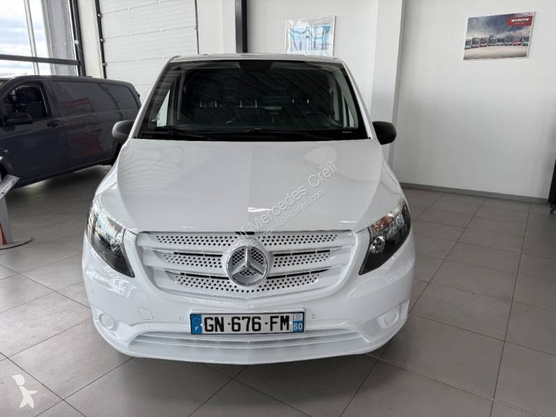 عربة نفعية Mercedes