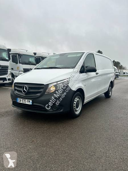 Furgoneta Mercedes