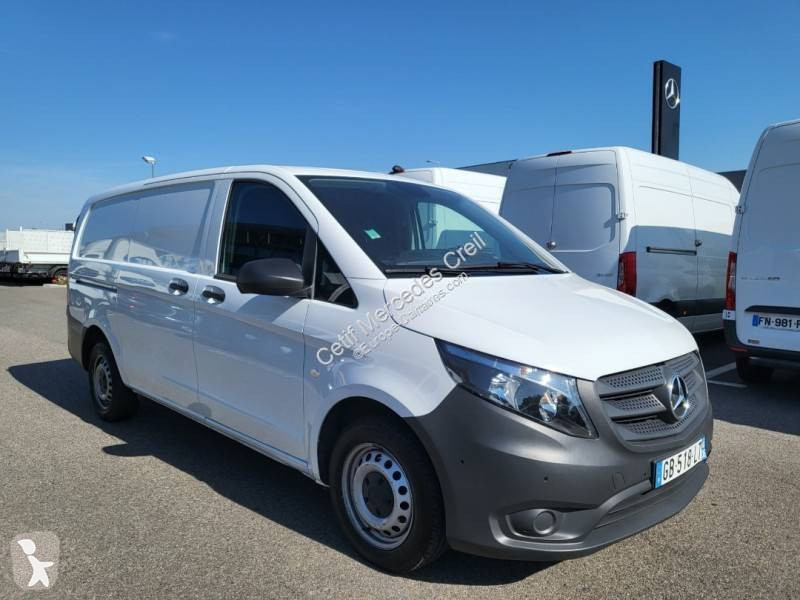 Furgoneta Mercedes