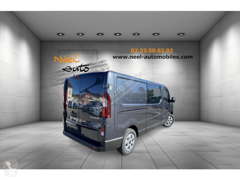 Véhicule utilitaire Renault TRAFIC CABINE...