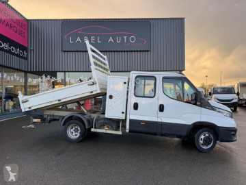 عربة نفعية قلابة Iveco