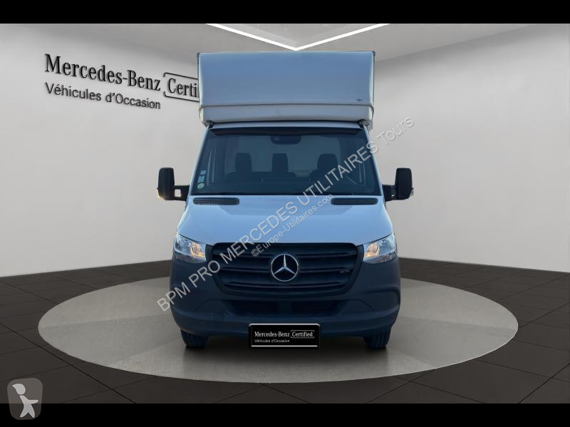 عربة نفعية Mercedes